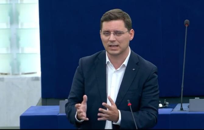 Victor Negrescu în PE: Avem nevoie să îi taxăm pe cei care au câștigat enorm pe spatele cetățenilor europeni și a traderilor care au profitat de acest context
