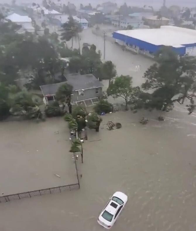 Inundații catastrofale în Florida. Uraganul Ian a făcut prăpăd - Foto: Captură video Twitter Thai Nguyen