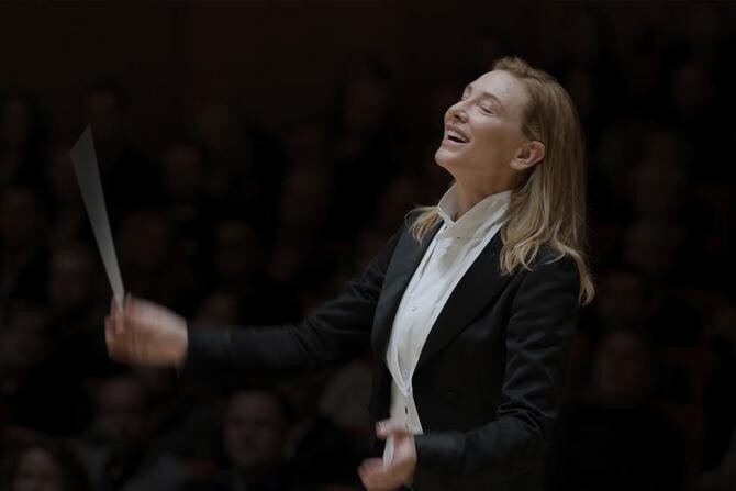 Cate Blanchett în rolul dirijoarei Lydia Tar

