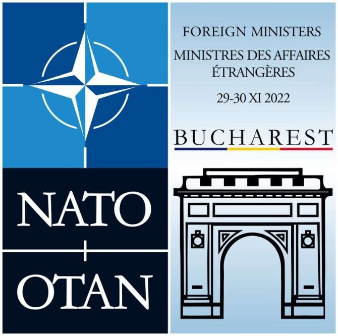 Arcul de Triumf din Bucureşti - pe logo-ul reuniunii miniştrilor Afacerilor Externe din NATO de la Bucureşti