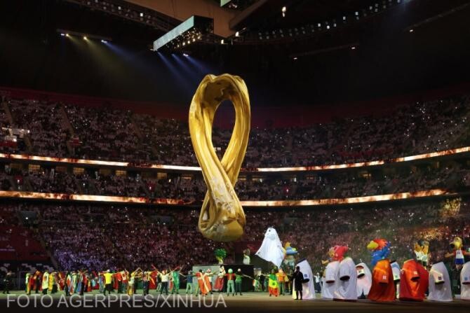 Activistul care a pătruns pe teren cu un steag curcubeu, la Cupa Mondială, a explicat că a fost eliberat datorită lui Infantino 