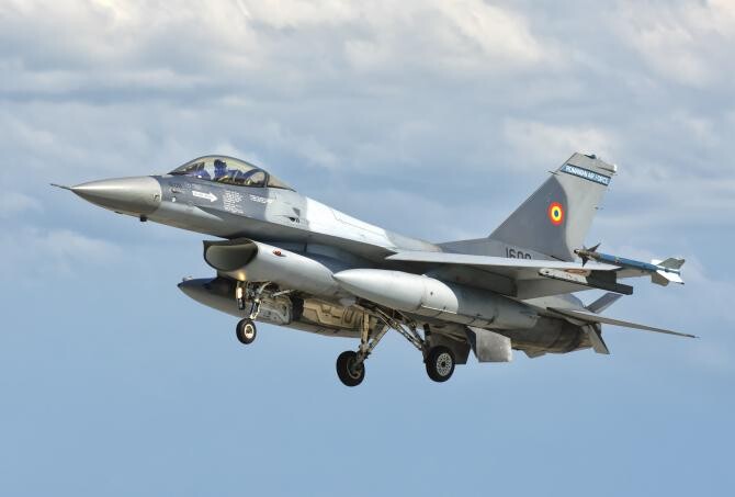 Avion F-16 al României. F-16, România. Aeronavă F-16 Fighting Falcon a Forțelor Aeriene Române. Foto: MApN via DefenseRomania.ro