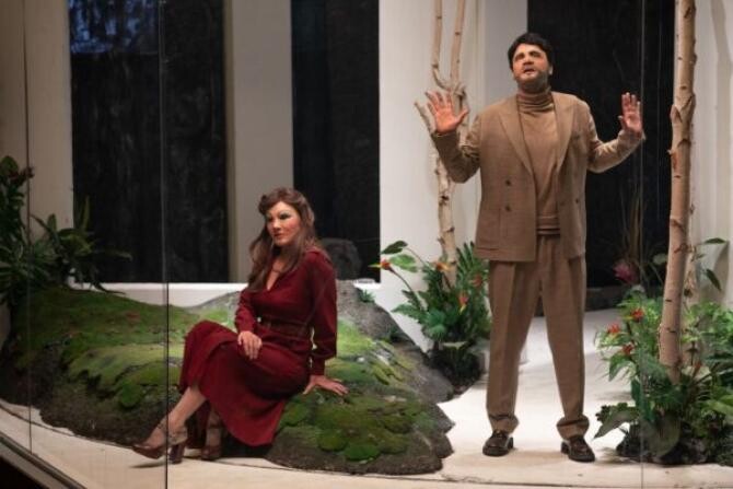 Spectacolul ”Trădare”, pus în scenă de Teatrul Național din Târgu-Mureș, la FNT. Foto: Dragoș Ivan