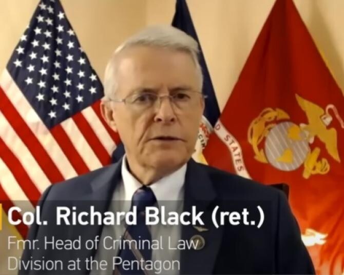 Col. Richard Black, fost șef al Secției de drept penal de la Pentagon. Sursa Foto Youtube