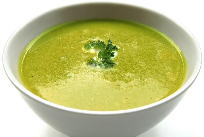 Supa care te scapă de răceală și gripă - rețeta / Foto: Pixabay, de security
