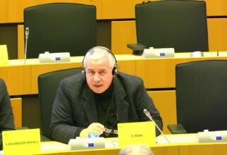 Daniel Buda, în top zece europarlamentari după venit. Lituanianul Uspaskich conduce, cu 3 milioane de euro