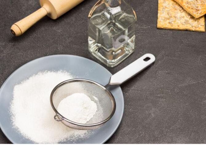 Amestecă zahăr și oțet, o combinație miraculoasă pentru a economisi bani. Sursa foto: freepik.com