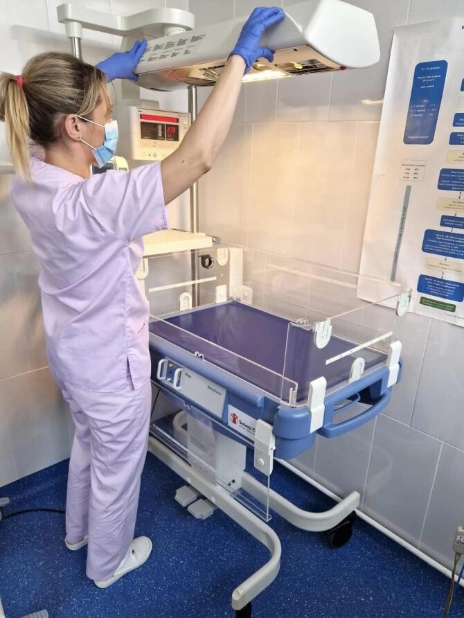 Costel Fotea: Aparatura medicală necesară pentru îngrijirea bebelușilor, inclusiv incubator pentru nou-născuți și ecograf modern