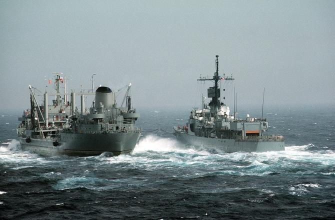 Marina britanică urmărește o navă de război rusească, echipată cu rachete hipersonice, interceptată în Marea Nordului / Foto: Pixabay, de Defence-Imagery