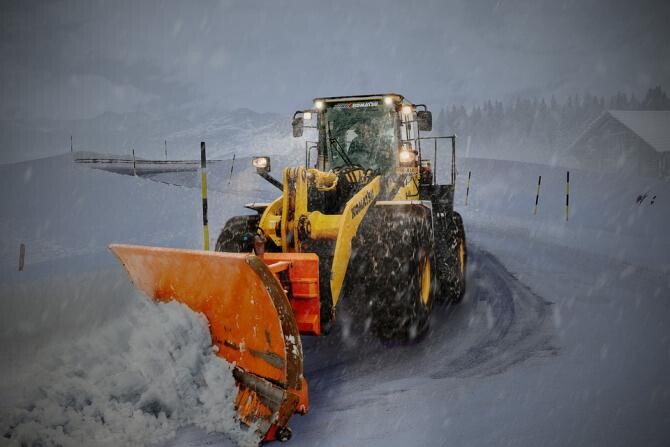 Lista drumurilor blocate din cauza zăpezii. Evită aceste zone dacă pleci undeva / Foto: Pixabay, de Franz Roos 