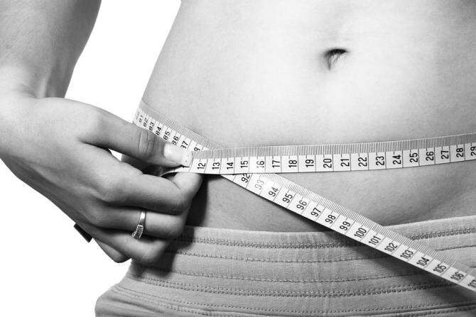 Cei 3 factori care contribuie la creșterea în greutate. De ce scapi de obiceiul de a mânca rapid / Foto: Pixabay