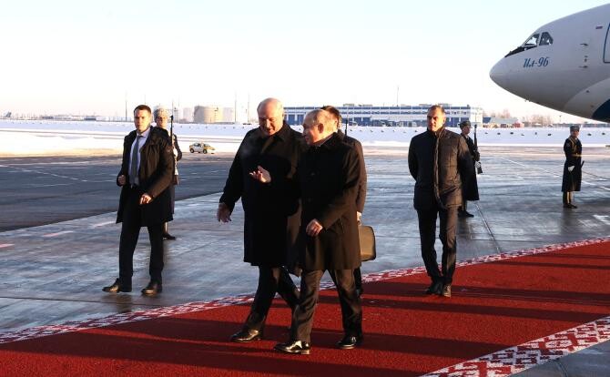 Lukașenko l-a invitat pe Joe Biden la Minsk pentru "pune capăt războiului". "Și Putin va veni, iar noi trei ne vom întâlni aici: doi agresori și un președinte iubitor de pace" / Foto: Kremlin