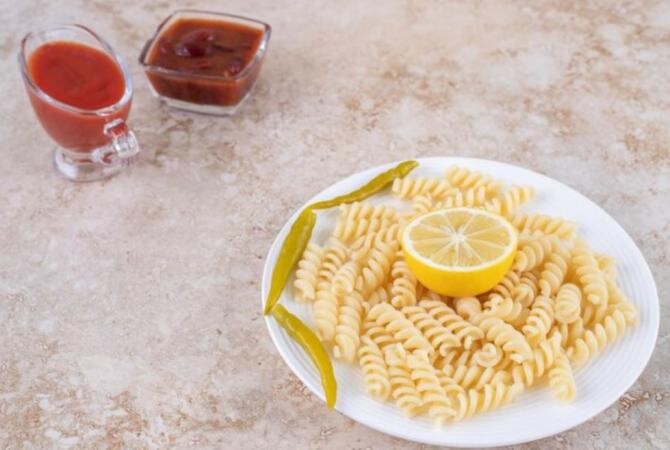 Ai gustat vreodată spaghete cu lămâie. Iată o rețeta ușoară și super delicioasă. Sursa foto: freepik.com