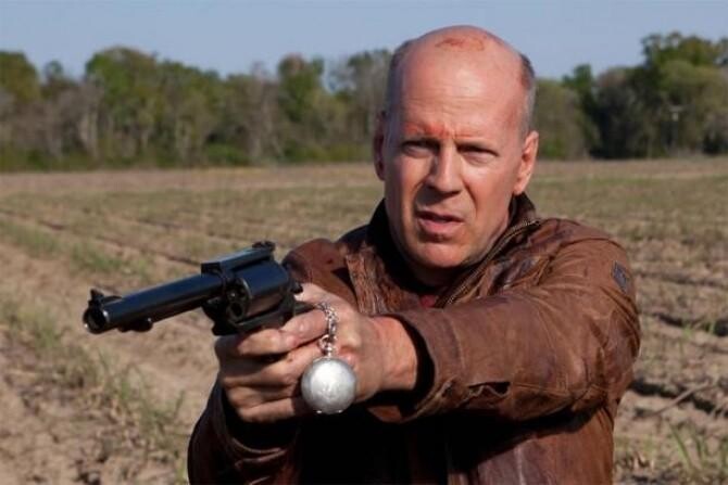 Soția lui Bruce Willis, apel disperat către paparazzi, după ce actorul a fost diagnosticat cu demență / Foto: Captură video