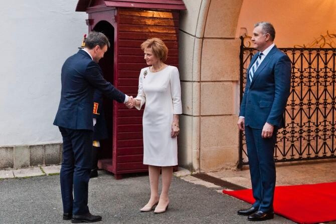 Familia Regală a României l-a primit în vizită pe Dorin Recean, noul premier al Republicii Moldova / Foto: Facebook Familia Regală a României