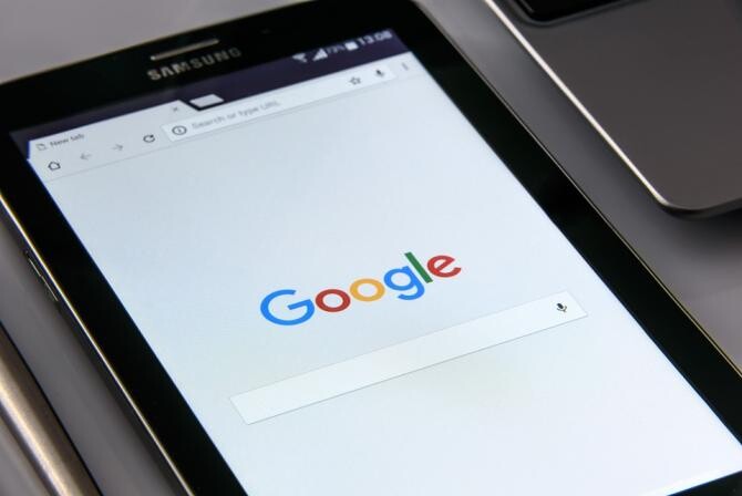 Cum faci să dispară tot ce știe Google despre tine. Așa se șterge istoricul căutărilor, de fapt. Ghid pas cu pas / Foto: Pixabay
