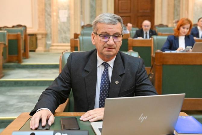 Demisie din PNL. Iulian Bîca părăseşte grupul senatorilor liberali / Foto: Facebook Iulian Mihail Bîca