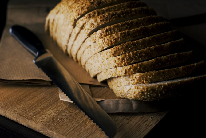 De ce astăzi nu se taie pâinea cu cuţitul. Tradiţii şi obiceiuri de Sfânta Filofteia / Foto: Pixabay