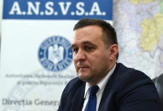 Adevărul despre puiul galben. Mihai Ponea (ANSVSA) demontează controversa lansată de Horia Constantinescu (ANPC)